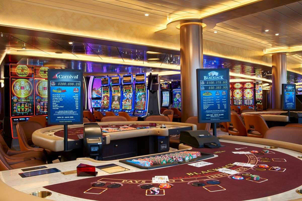 15 Things You Need to Know Before Visiting a Cruise Ship Casino