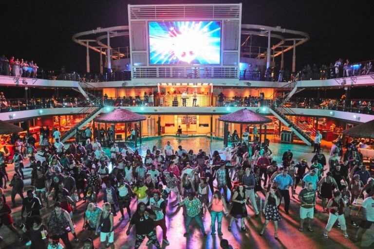 Carnival Cruise Lido Deck Party