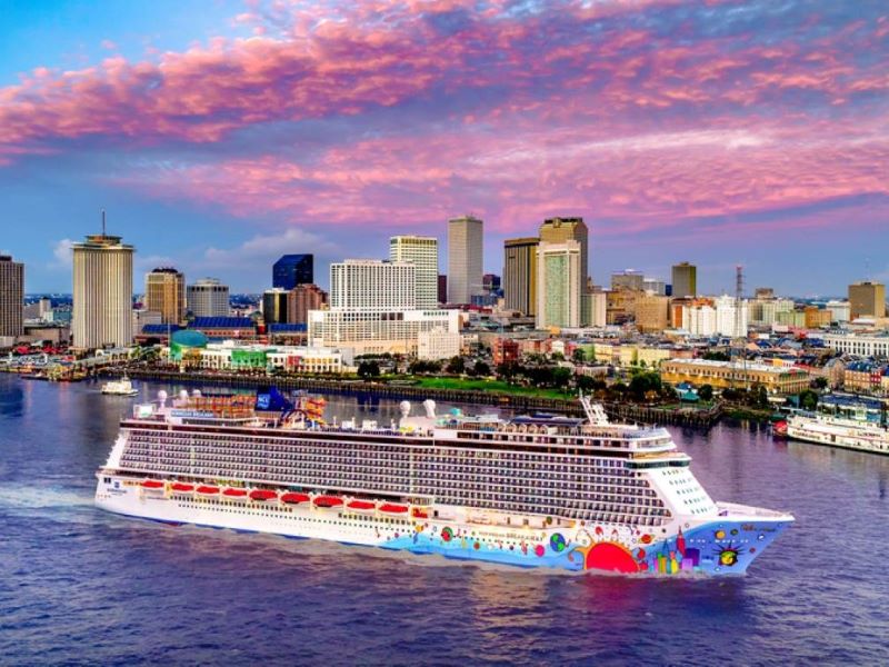 Norwegian Breakaway