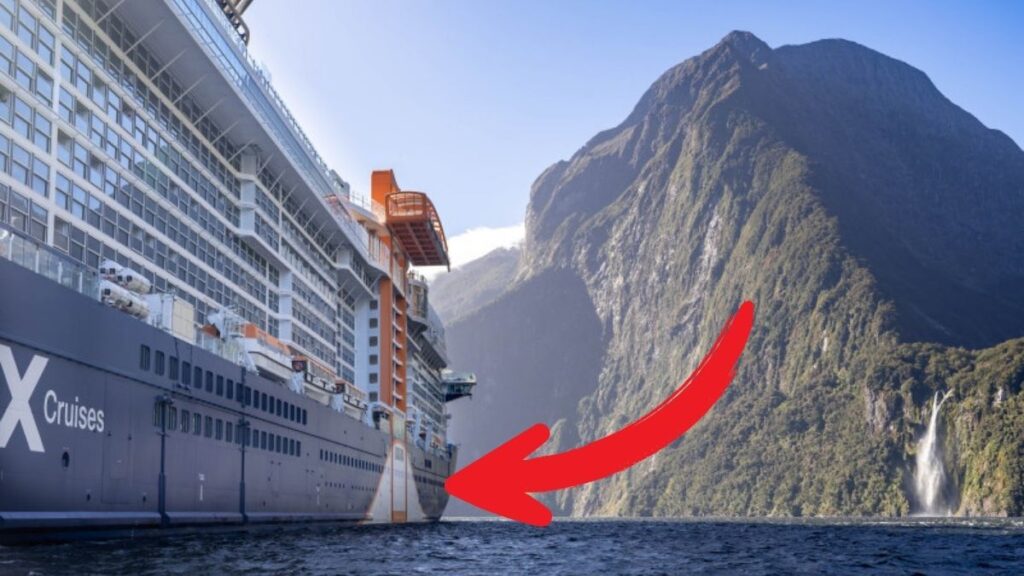 A photo of Deck 3 Staterooms on Edge Celebrity Class Ships. With an arrow pointing to deck 3.