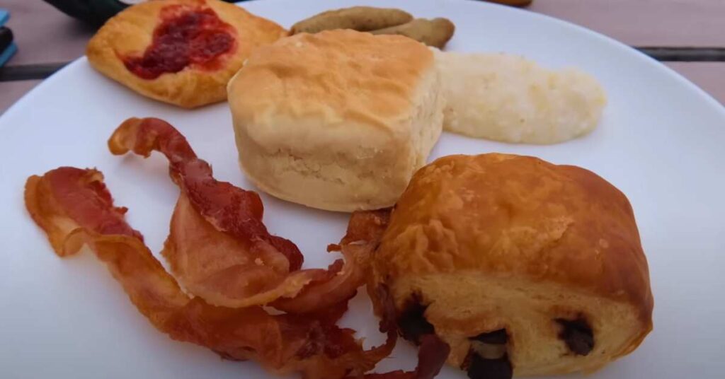 the food on Margaritaville at Sea Paradise