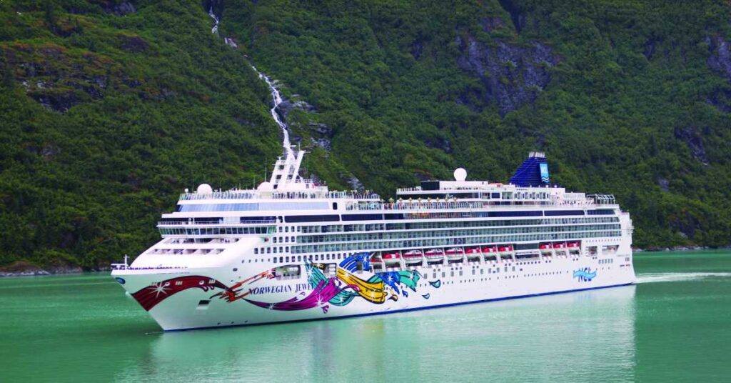 Norwegian Jewel