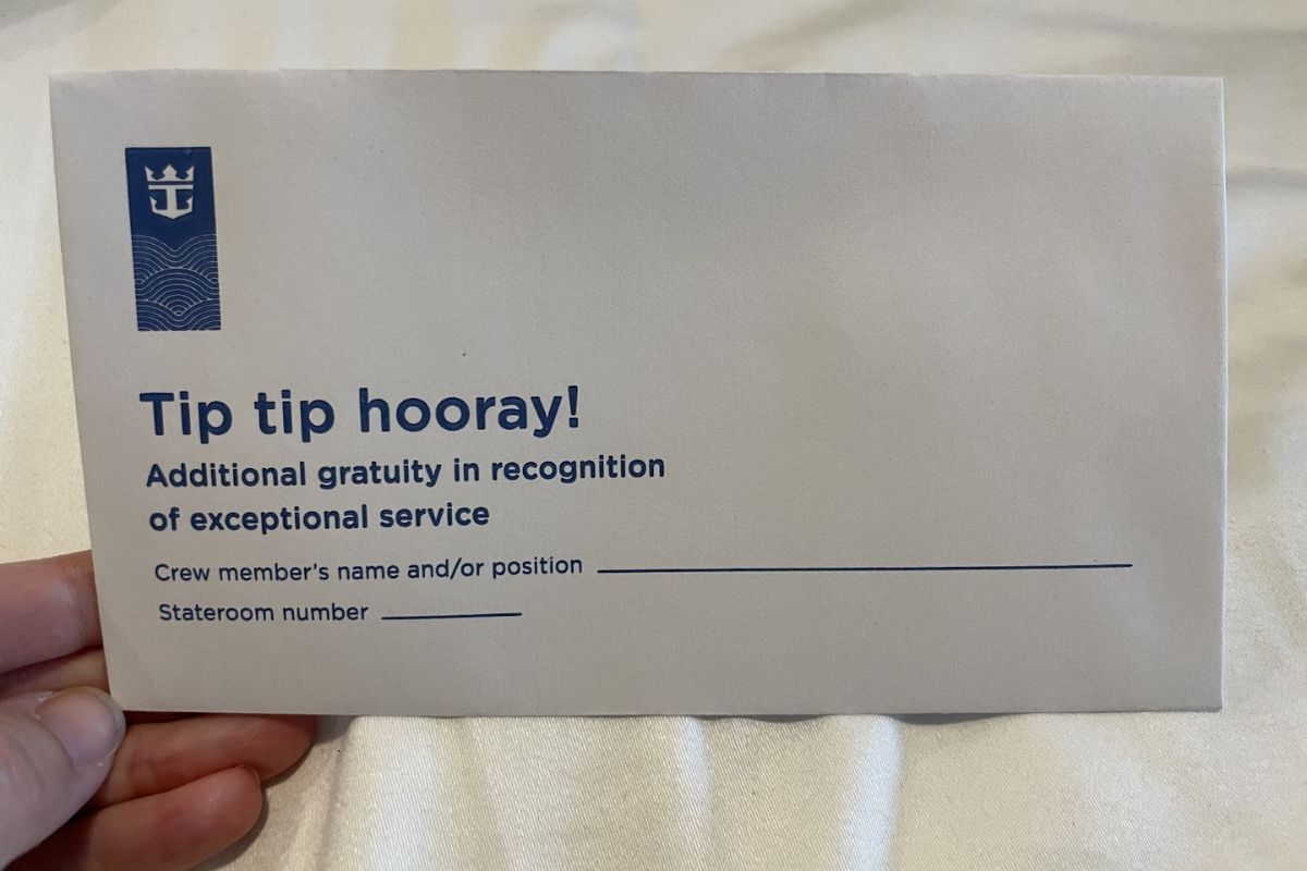 Do Cruise Ship Crew Prefer Cash Tips? Here’s What One Former Waiter Had to Say